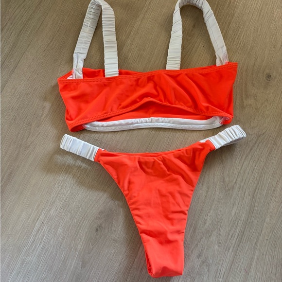 Women’s Bikini Set Size Small - Picture 2 of 2